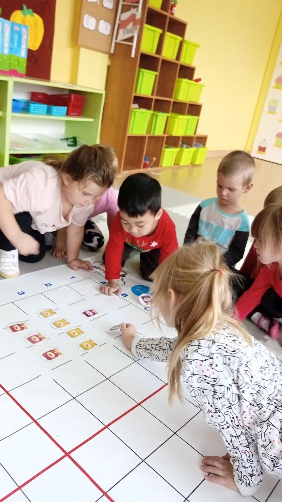 Przedszkolaki kodują w ramach Codeweek 2021/2022